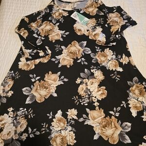 Honey & Lace Brea Dress – Black Floral – Soft Stretch